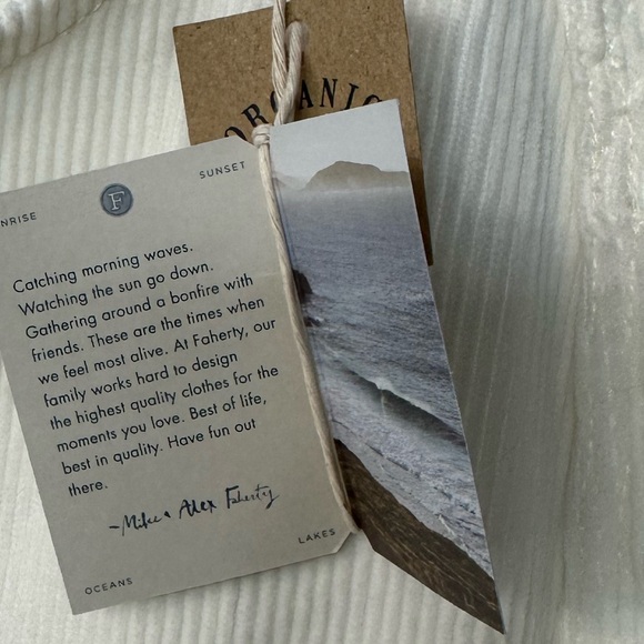 Faherty NWT corduroy overalls - Picture 7 of 9